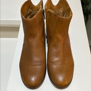 Lucky Brand Tan Leather Ankle Boots